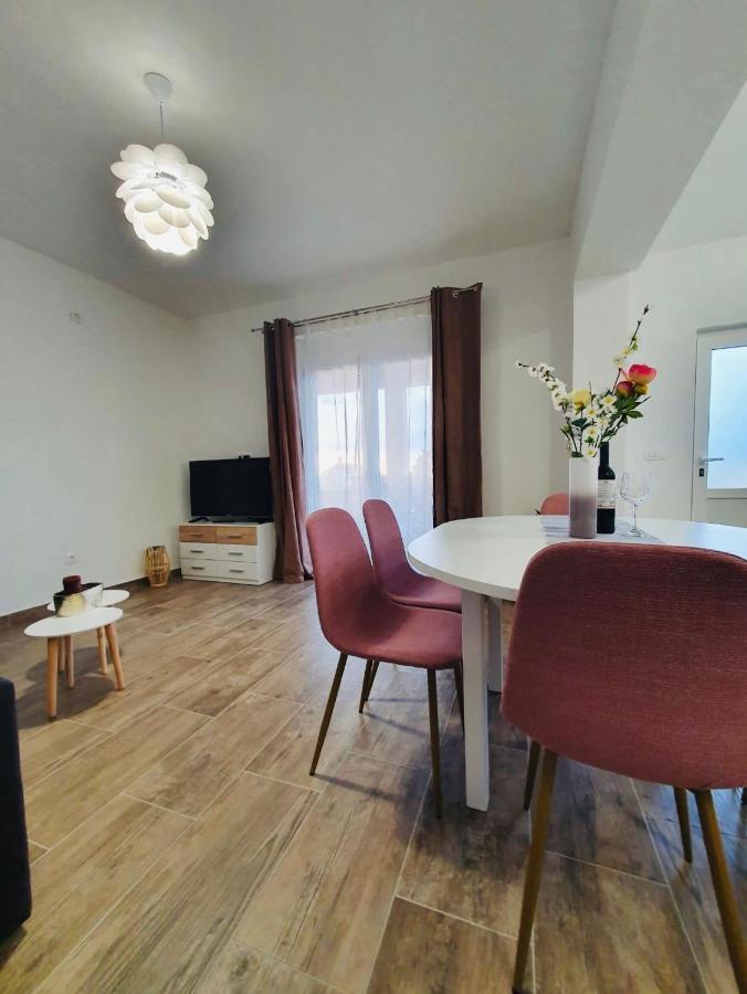 Apartman Skolj Jovici  Exterior photo